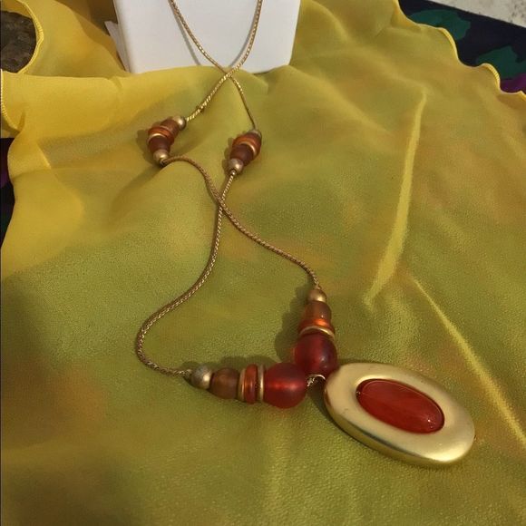 Vintage Necklace & Earrings Set Goldtone & Red Oval Beaded Necklace & Earrings - Picture 10 of 16